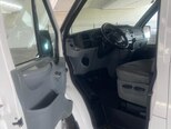 Ford Transit-10