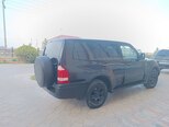 Mitsubishi Pajero-6