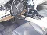 Toyota Camry-7