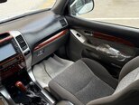 Toyota Land Cruiser Prado-19