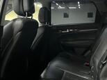 Kia Sorento-11
