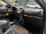 Kia Sorento-9