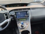 Toyota Prius-4