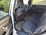 Kia Carens-8