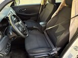 Kia Carens-10