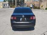 Volkswagen Jetta-5