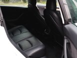 Tesla Model 3-4