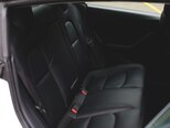 Tesla Model 3-6