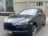 Porsche Cayenne-3