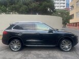 Porsche Cayenne-4