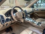 Porsche Cayenne-9