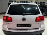 Volkswagen Touareg-9