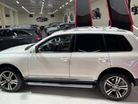 Volkswagen Touareg-6