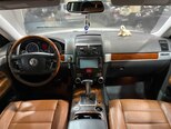 Volkswagen Touareg-15