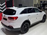Kia Sorento-11