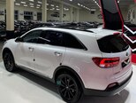 Kia Sorento-9