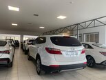 Hyundai Grand Santa Fe-3