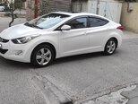 Hyundai Elantra-11