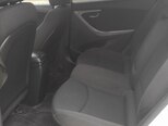 Hyundai Elantra-16