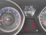 Hyundai Elantra-13