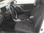 Hyundai Elantra-17