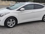 Hyundai Elantra-21