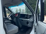 Ford Transit-21