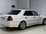 Mercedes C 230-11