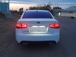 Kia Cerato-5