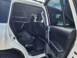 Toyota Land Cruiser Prado-10