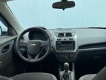 Chevrolet Cobalt-12