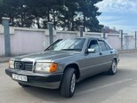 Mercedes 190-4