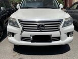 Lexus LX 570-1