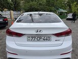 Hyundai Avante-11