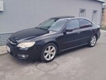 Subaru Legacy-5