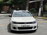 Volkswagen Jetta-2