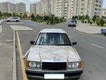Mercedes 190-1