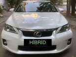 Lexus CT 200h-1