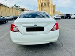 Nissan Sunny-4