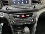 Hyundai Elantra-12
