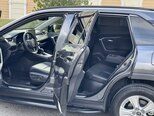 Toyota RAV4-12