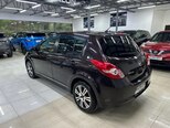 Nissan Tiida-6