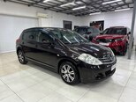 Nissan Tiida-3