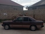 Mercedes 190-2