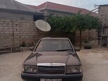 Mercedes 190-1