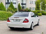 Mercedes E 280-10