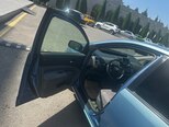Toyota Prius-2