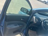 Toyota Prius-14