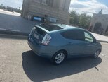 Toyota Prius-4