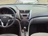 Hyundai Accent-2